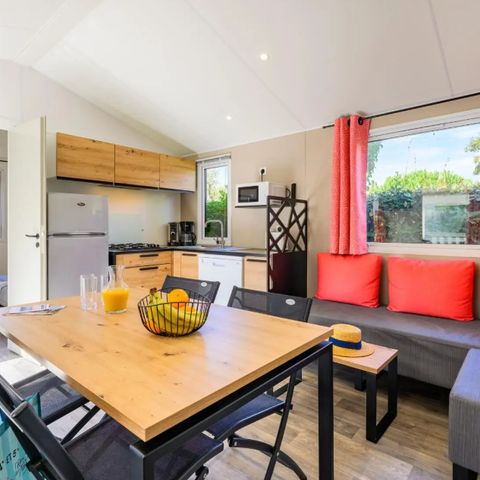 Mobilhome 4 personnes - SIGNATURE PRESTIGE + CLIM 2 chambres - 34m2 - terrasse couverte
