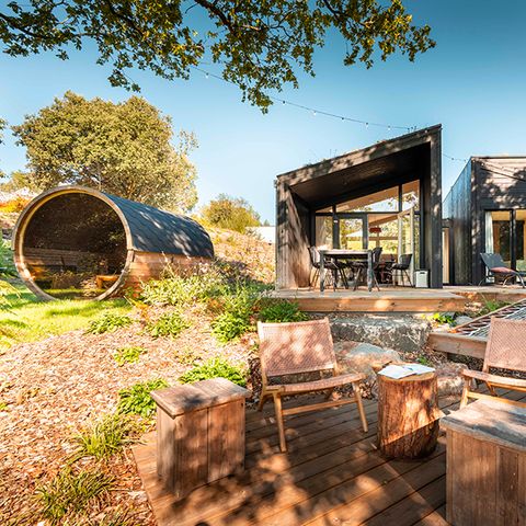 HÉBERGEMENT INSOLITE 5 personnes - Wild Spirit 2 chambres - 60m² - TV -CLIM - LV - SH + SAUNA + BAIN NORDIQUE