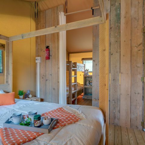 TENTE TOILE ET BOIS 6 personnes - Safari Lodge, 6p Climatisée