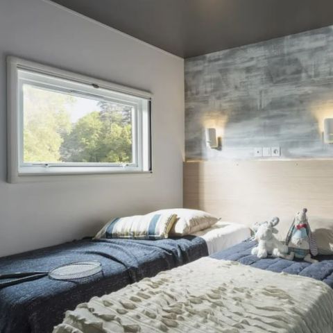 MOBILHOME 6 personnes - EXCLUSIF 3 chambres Jacuzzi avec suite parentale