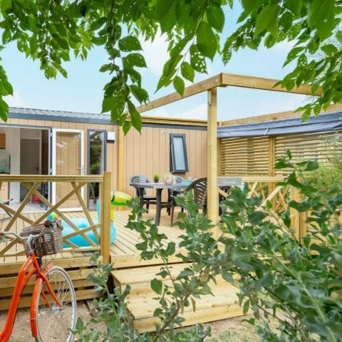 MOBILHOME 6 personnes - EXCLUSIF 3 chambres Jacuzzi avec suite parentale
