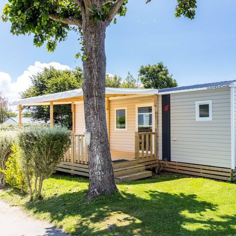 MOBILHOME 6 personnes - Mobil-home | Comfort | 2 Ch. | 4/6 Pers. | *Terrasse surélevée* | 1 SDB | Clim. | TV