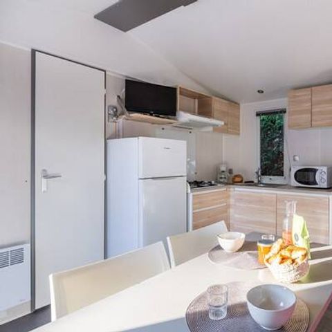 MOBILHOME 4 personnes - Classic | 2 Ch. | 4 Pers. | Terrasse surélevée | 1 SDB
