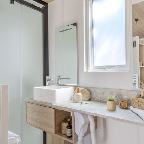 Mobilhome 4 personnes - Cottage Palma 4 pers 2 Ch 2 Sdb avec spa Premium