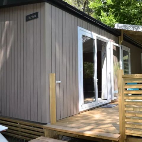MOBILHOME 4 personnes - Premium 3 Pièces 4 Personnes Climatisé + TV