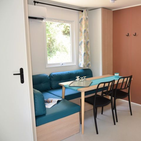 MOBILHOME 4 personnes - Premium 3 Pièces 4 Personnes Climatisé + TV