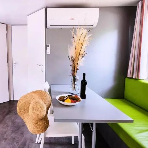 MOBILHOME 5 personnes - Mobil-home Cosy 3 Pièces 5 Personnes Climatisé