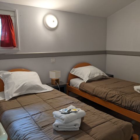 Maison 6 personnes - Pavillon 6- - 1 chambre - Cabine - Terrasse - Climatisation - TV - 40m²