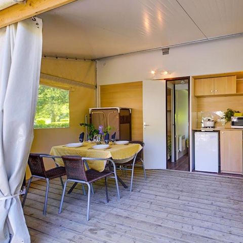 BUNGALOW TOILÉ 4 personnes - Tithome - 2 chambres - sanitaires collectifs camping 21 m2