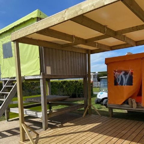 HÉBERGEMENT INSOLITE 2 personnes - CAMP ETOILE (sans sanitaires)