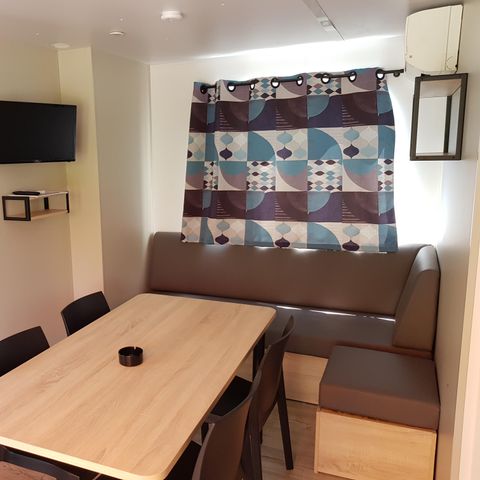 MOBILHOME 7 personnes - Mobil home Luxe 32m² 3 chambres + terrasse 12m² semi-couverte (9m²) + TV + Clim 6/7 pers
