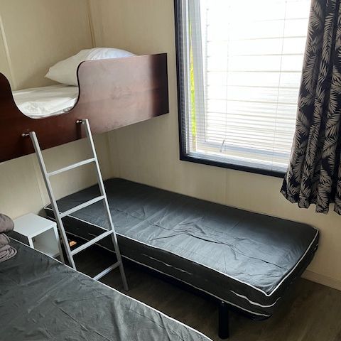 MOBILHOME 5 personnes - Mobil home Standard 32 m² 2 chambres + terrasse 12m² semi-couverte (9m²) 4/5 pers