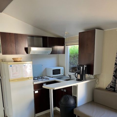 MOBILHOME 5 personnes - Mobil home Standard 32 m² 2 chambres + terrasse 12m² semi-couverte (9m²) 4/5 pers
