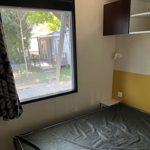 MOBILHOME 5 personnes - Mobil home Standard 32 m² 2 chambres + terrasse 12m² semi-couverte (9m²) 4/5 pers