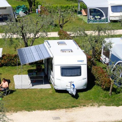 Emplacement - Emplacement Comfort Large - 75m² - 6 AMP