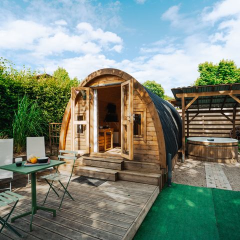 Unique 2 personnes - POD + JACUZZI PRIVATIF - 1 Chambre