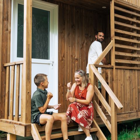 Emplacement - EMPLACEMENT LUXE AVEC SANITAIRES PRIVATIFS
