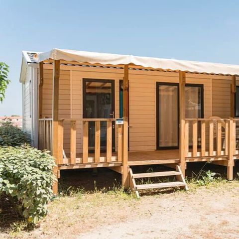 BUNGALOW 5 personnes - Mobil-home | Comfort | 3 Ch. | 5 Pers. | Terrasse surélevée | Clim. | TV
