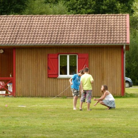 CHALET 6 personnes - Loisirs TV - LV - DRAPS - BBQ