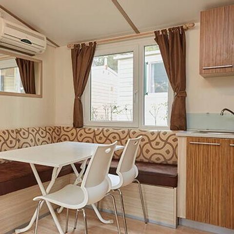 MOBILHOME 4 personnes - Comfort | 2 Ch. | 4 Pers. | Terrasse surélevée | Clim. | TV