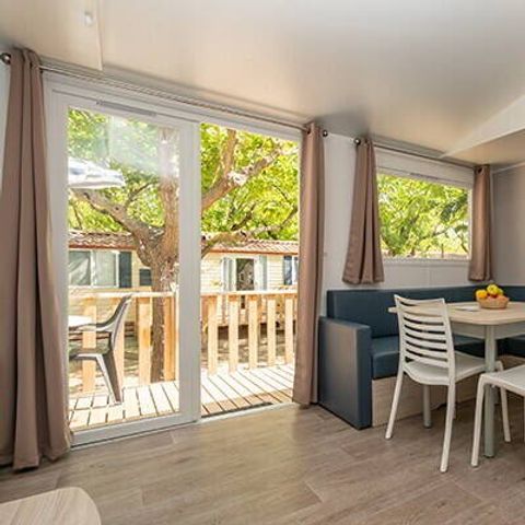 MOBILHOME 6 personnes - Comfort | 3 Ch. | 6 Pers. | Terrasse surélevée | Clim.