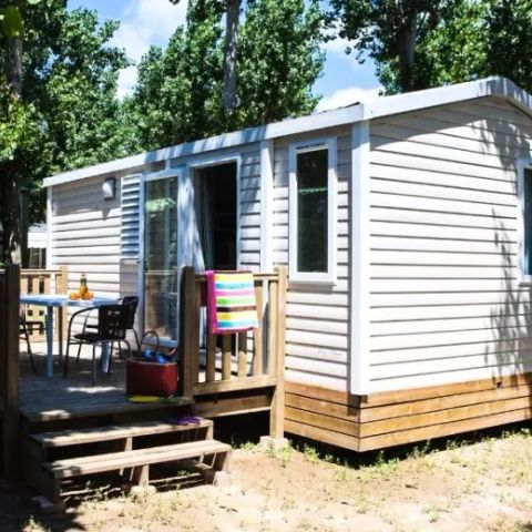MOBILHOME 4 personnes - 3 Pièces 4 Personnes Climatisé + TV