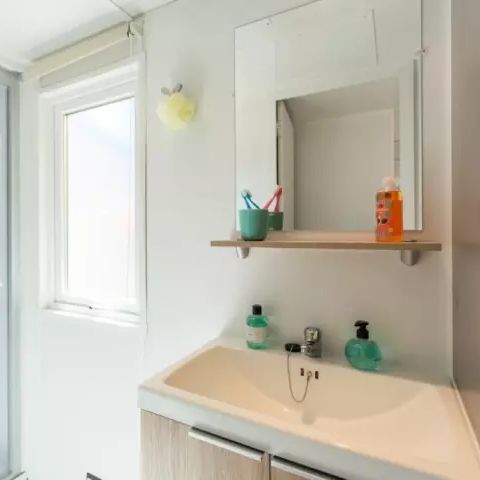 MOBILHOME 5 personnes -  Confort 3 Pièces 4/5 Personnes Climatisé