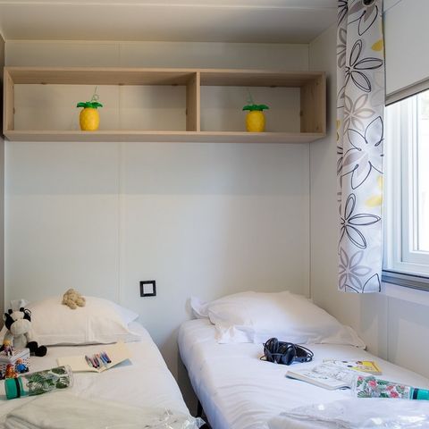 MOBILHOME 8 personnes - Mobil-home Confort+8personnes 4chambres 2SDB 40m²