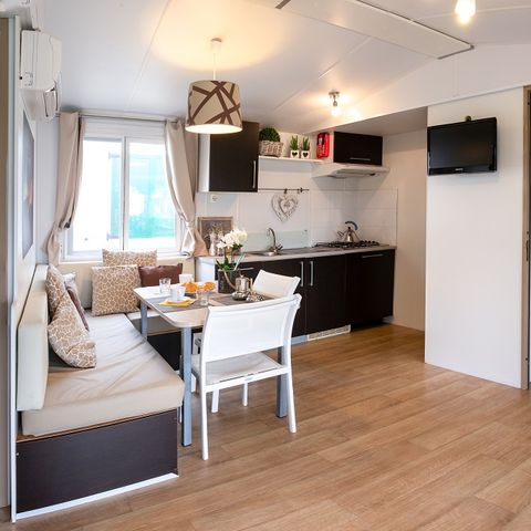 MOBILHOME 4 personnes - 3 chambres / 1 salle de bain - terrasse couverte