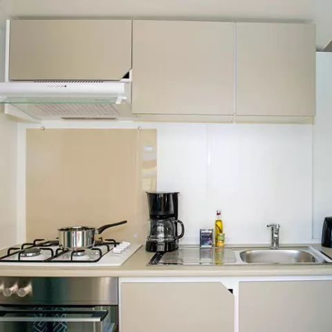 MOBILHOME 6 personnes - Mobil-home | Premium | 3 Ch. | 6 Pers. | Terrasse Lounge | 1 SDB | Clim.