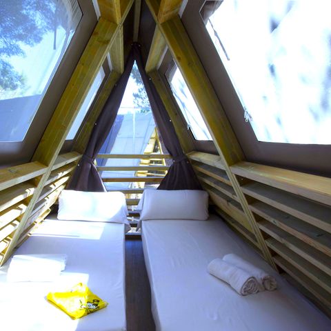 Tente en toile et en bois 4 personnes - LODGE KENTIA