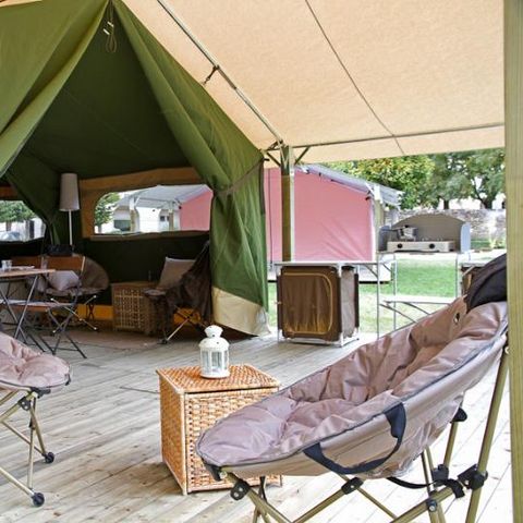 TENTE TOILE ET BOIS 5 personnes - NATURE CONFORT
