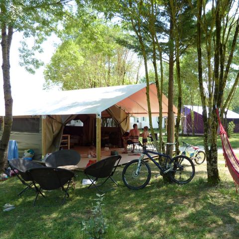 TENTE TOILE ET BOIS 5 personnes - NATURE CONFORT