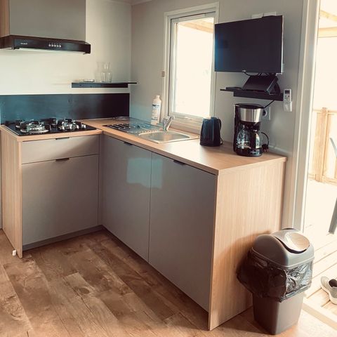 MOBILHOME 6 personnes - Espace Premium BDL 32/33m² Clim + TV + Terrasse Couverte