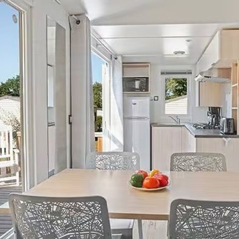 MOBILHOME 4 personnes -  Premium | 2 Ch. | 4 Pers. | Terrasse surélevée | Clim. | TV