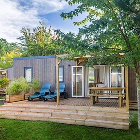 MOBILHOME 8 personnes - Mobil-home | Ultimate | 4 Ch. | 8 Pers. | Terrasse surélevée | Clim. | TV