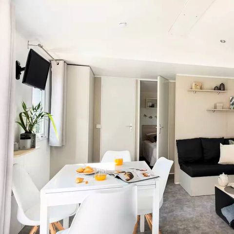MOBILHOME 4 personnes - Mobil-Home Castel Palace 3 Pièces 4 Personnes Climatisé