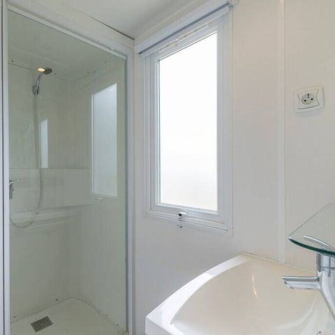 MOBILHOME 6 personnes - Mobil-home | Comfort | 2 Ch. | 4/6 Pers. | Terrasse surélevée | Clim. | TV