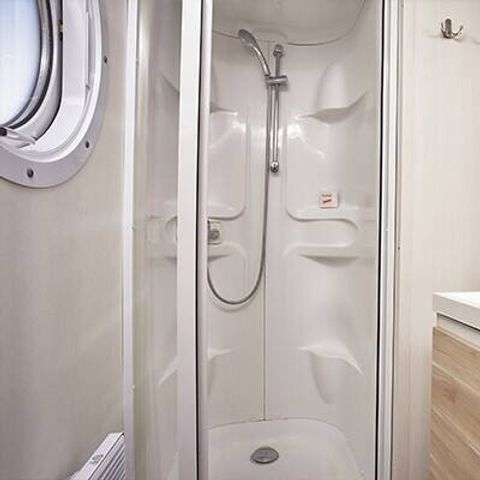 MOBILHOME 6 personnes - Mobil-home | Comfort | 3 Ch. | 6 Pers. | Terrasse surélevée | Clim.