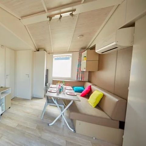 MOBILHOME 6 personnes - Comfort XL | 2 Ch. | 4/6 Pers. | Terrasse surélevée | Clim.