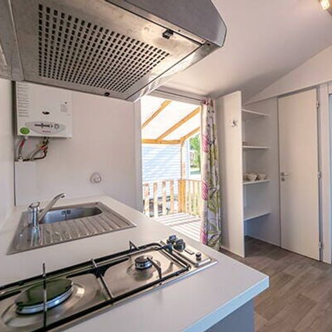 MOBILHOME 4 personnes - Mobil-home | Comfort | 2 Ch. | 4 Pers. | Terrasse surélevée | 1 SDB | Clim. | TV