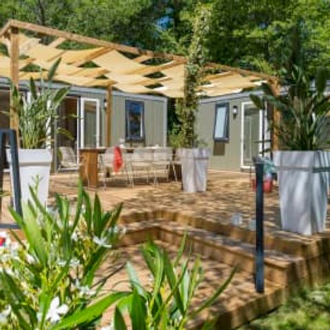 MOBILHOME 10 personnes - Cottage Friends 10p 5ch ****
