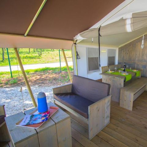 Tente en toile et en bois 5 personnes - Luxe safaritent