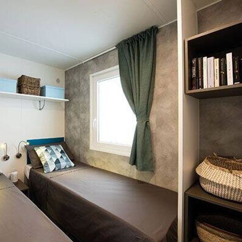 MOBILHOME 6 personnes - Premium | 3 Ch. | 6 Pers. | Terrasse surélevée | 2 SDB | Clim.