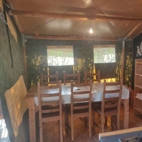 TENTE TOILE ET BOIS 5 personnes - Tente safari coucher de soleil + sanitaires + air conditionné (6P)