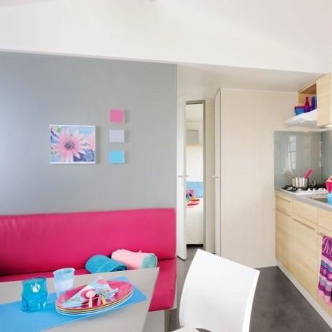 MOBILHOME 4 personnes - Standard Bois 31m² 3 chambres + terrasse semi-couverte 18m² + TV