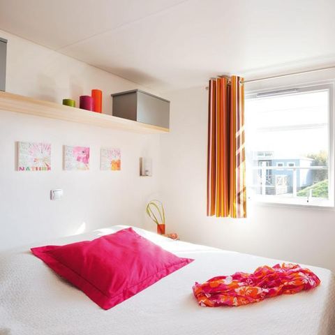 MOBILHOME 4 personnes - Standard Bois 31m² 3 chambres + terrasse semi-couverte 18m² + TV