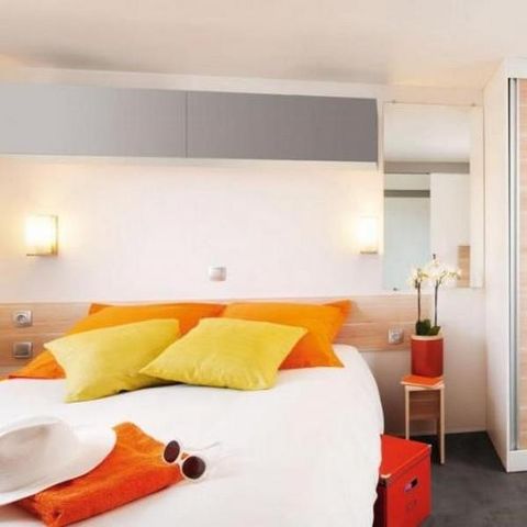 MOBILHOME 4 personnes - PMR Confort 27m² 2 chambres + TV + terrasse 