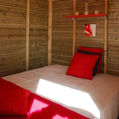 BUNGALOW 4 personnes - Cabane NATURE ECO (sans sanitaires)