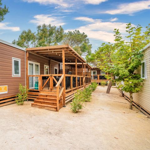 MOBILHOME 6 personnes - Mobil-home | Premium | 3 Ch. | 6 Pers. | Terrasse Lounge | 1 SDB | Clim.